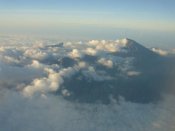 Uitzicht op vulkaan Sumbawa